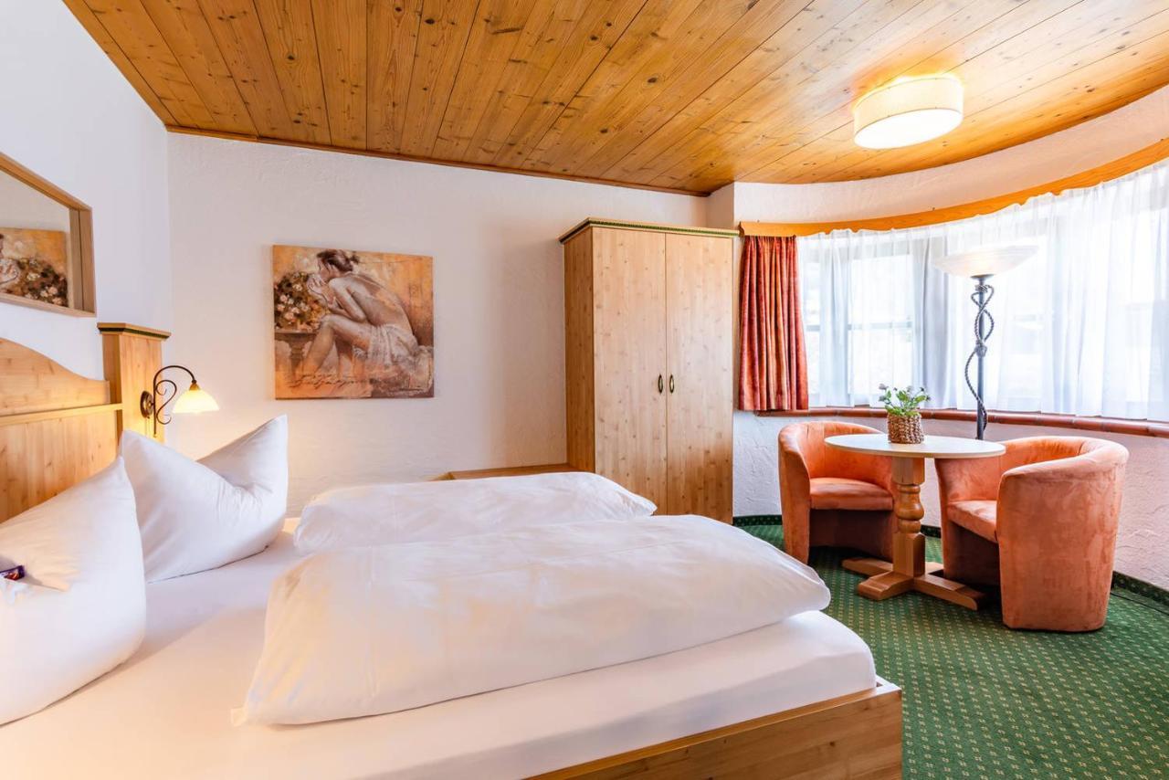 Das Maximilian - Feines Landhotel Am シュリールゼー エクステリア 写真